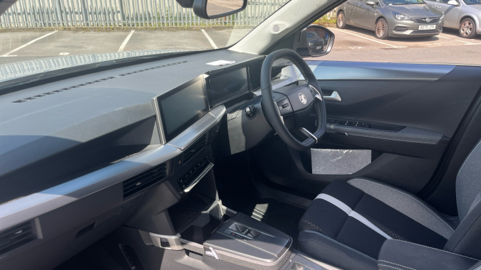Vauxhall Frontera 1.2 Hybrid [110] Ultimate 5dr e-DCT6 Petrol Estate - Image 9